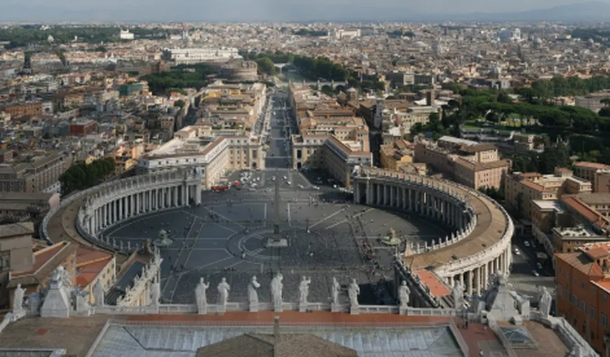 Alertă cu BOMBĂ la Vatican. Poliţiştii au închis zona Bazilicii Sfântul Petru