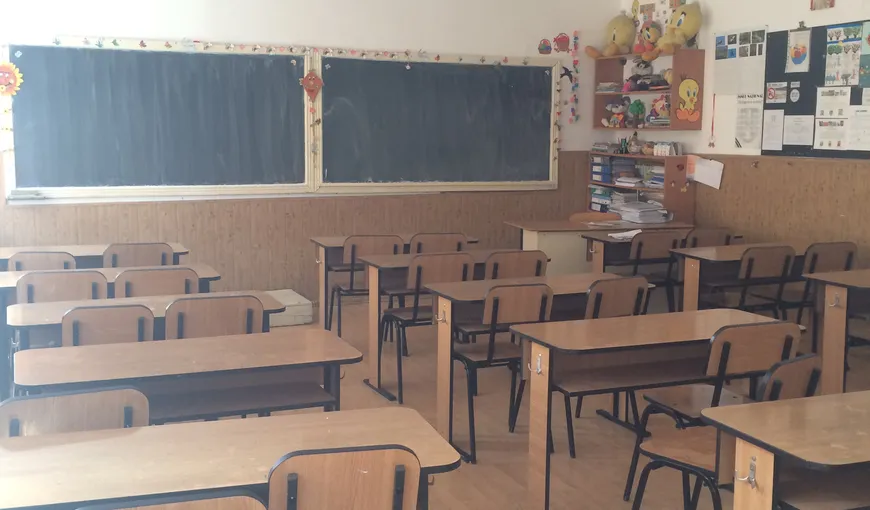 Ziua Învăţătorului, elevii vor merge la şcoală, însă nu vor face cursuri