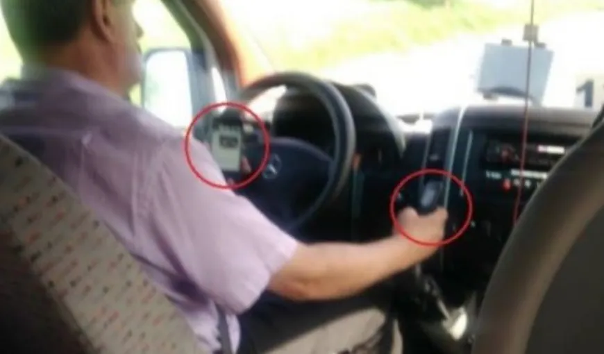 Şoferul de microbuz care conducea cu două telefoane în mâini, chemat la Poliţie