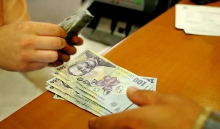 Veşti bune pentru românii cu credite în lei. Indicele Robor la trei luni a scăzut la 2,74%