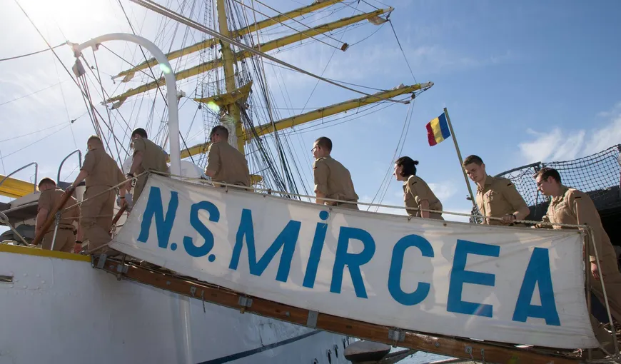Nava Şcoală „Mircea” a plecat într-un marş internaţional de instrucţie, timp de o lună