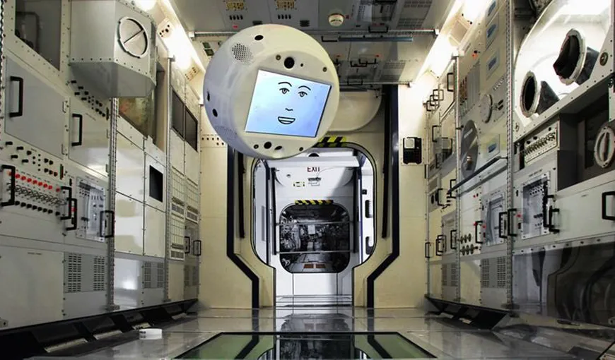 Astronauţii de pe Staţia Internaţională vor avea un coleg robot. E prima inteligernţă artificială care merge vreodată în spaţiu