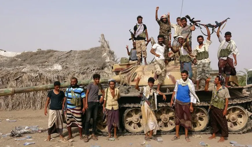 Raiduri aeriene sub comanda saudiţilor împotriva rebelilor din Yemen