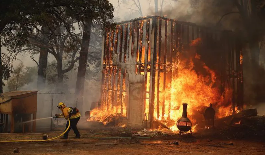 Stare de URGENŢĂ în California din cauza incendiilor