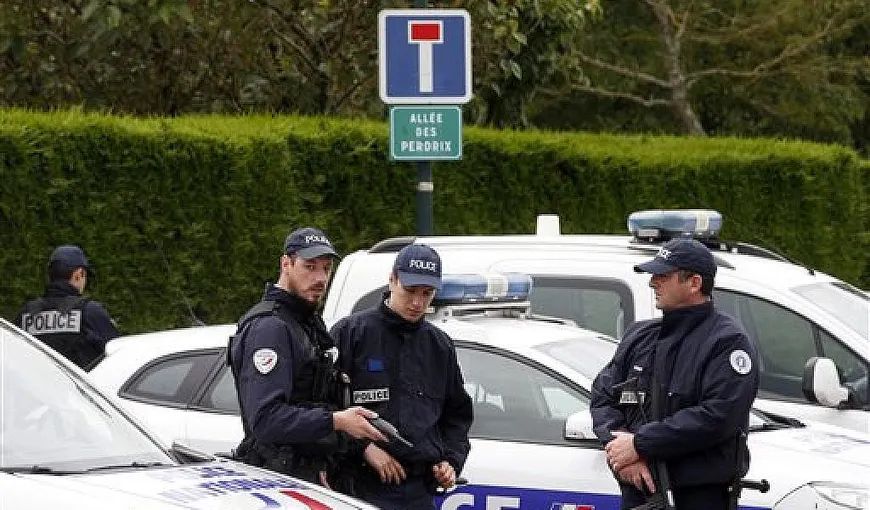 Un nou atac cu cuţitul, în Franţa. O femeie a înjunghiat două persoane într-un supermarket