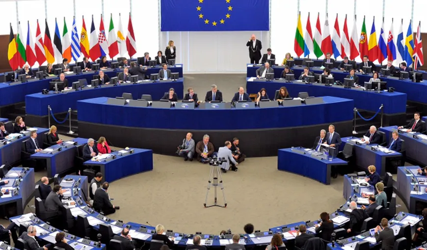 Este oficial. Eurodeputaţii au votat la Strasbourg în favoarea reformei drepturilor de autor. Ce se întâmplă cu taxa pe link