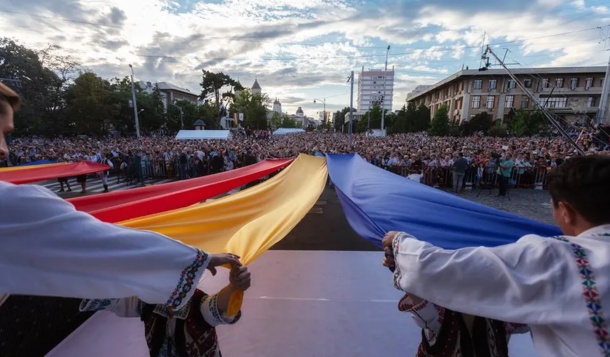 Sondaj CNMR: Peste 87 % dintre români se consideră patrioţi