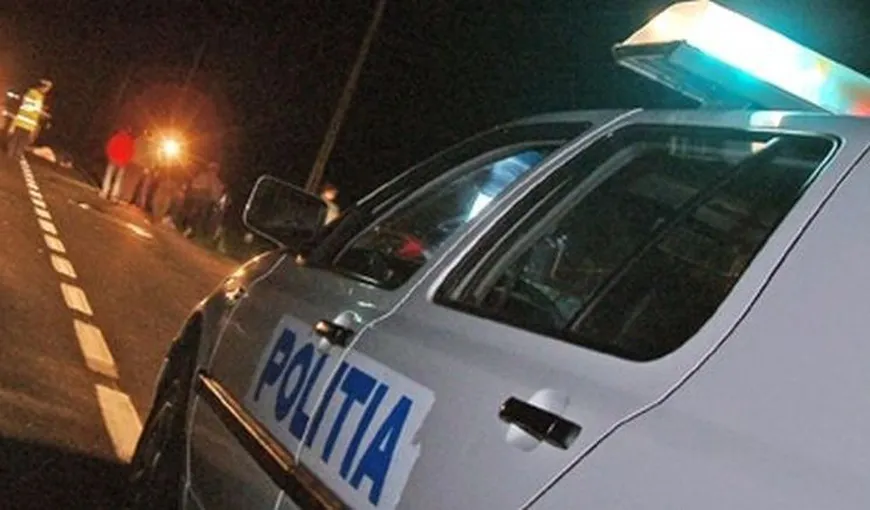 SCENE HALUCINANTE! Un şofer a încercat să omoare un poliţist la Braşov. L-a scuipat şi a vrut să dea peste el cu maşina!
