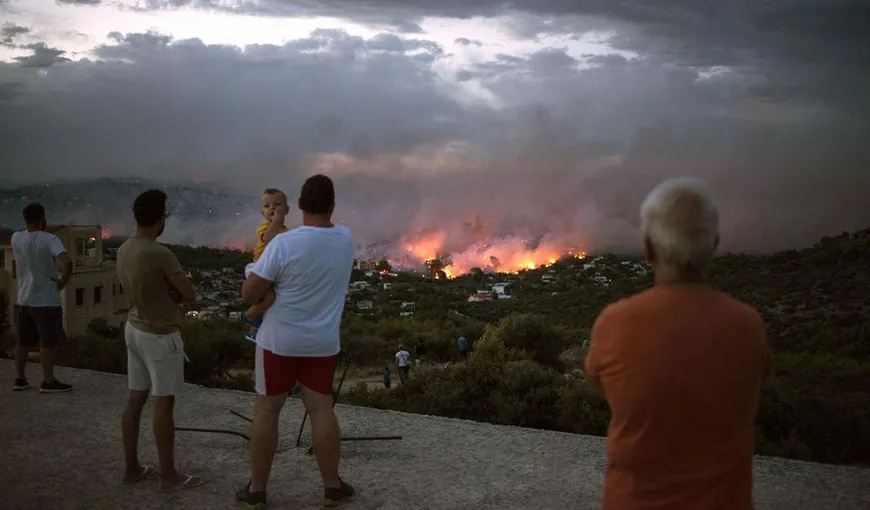 Ministerul de Externe: Nu există români victime ale incendiilor din Grecia