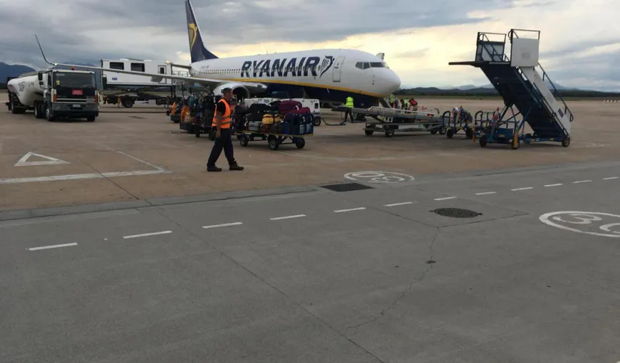 Avertismente pentru turiştii români care călătoresc în străinătate. Grevă la Ryanair, restricţii de circulaţie şi cod roşu de vreme rea