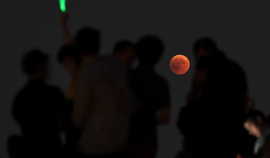 Cea mai lungă elipsă de lună a secolului, imagini inedite din România. Cum s-a văzut eclipsa pe glob VIDEO
