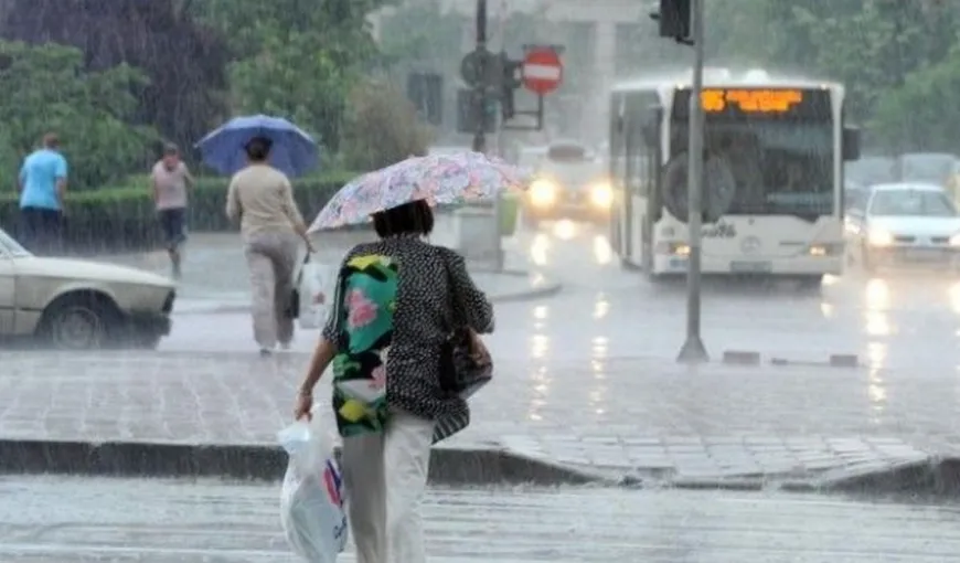 Bucureştiul, sub alertă COD GALBEN de furtuni. ANM a actualizat prognoza meteo pentru Capitală