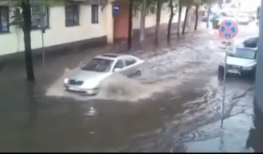PROGNOZĂ METEO SPECIALĂ pentru Bucureşti: ANM anunţă potop în Capitală, se va ajunge la 50 l pe metrul pătrat