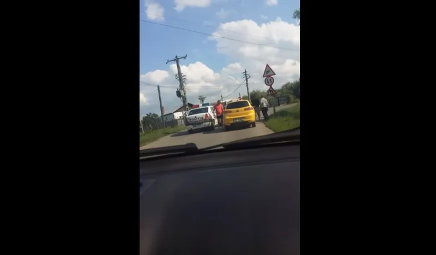 Hoţ de maşini, încătuşat în trafic după o urmărire ca-n filme VIDEO