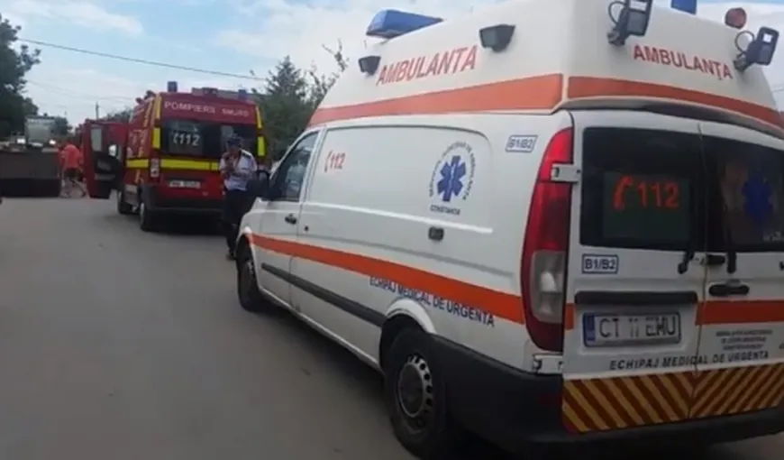 Accident grav în Vrancea, după ce un şofer ar fi adormit la volan: patru persoane au fost rănite