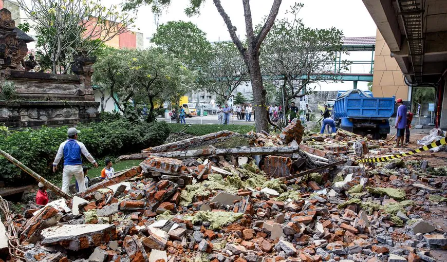 Un nou bilanţ după cutremurul de 6,9 din Lombok, Indonezia: 460 de morţi şi pagube de peste 500 milioane de dolari