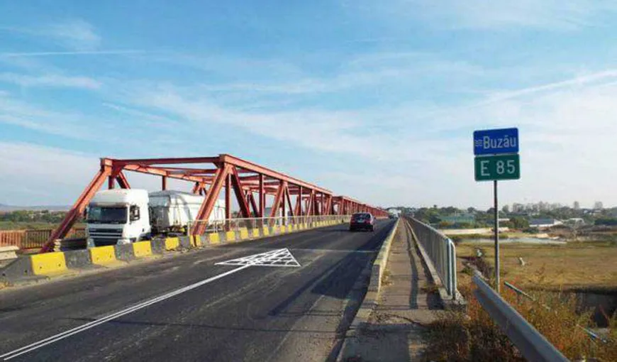 Dăncilă: Am cerut ministrului Transporturilor să dispună o evaluare completă, amănunţită, asupra stării podurilor din România