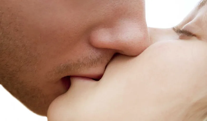 7 tipuri de sărut pe care trebuie să le încerci