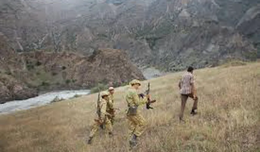 Rusia ar fi bombardat graniţa dintre Afganistan şi Tadjikistan. Moscova neagă