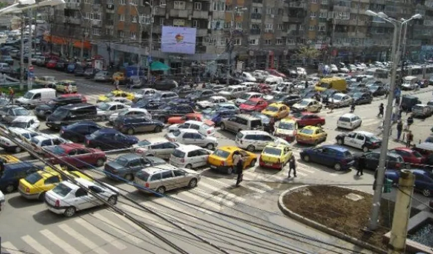 Traficul auto şi moto în Bucureşti, OPRIT complet timp de o zi. Când va fi luată această măsură