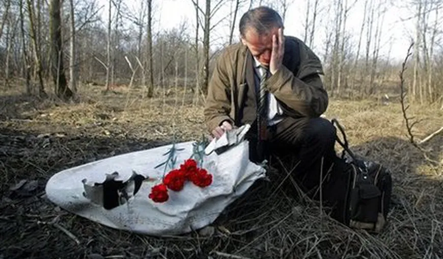 Polonia, condamnată pentru exhumarea unor victime ale tragediei aviatice de la Smolensk