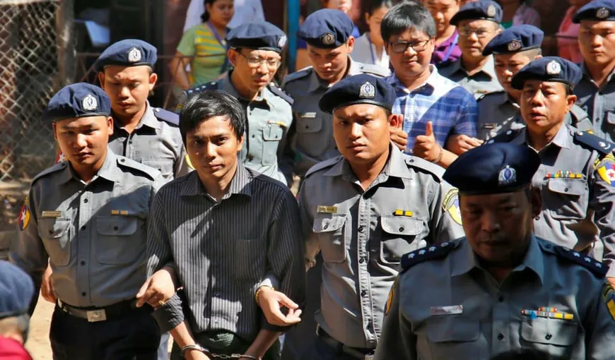 Doi jurnalişti Reuters au fost condamnaţi la câte şapte ani de închisoare în Myanmar