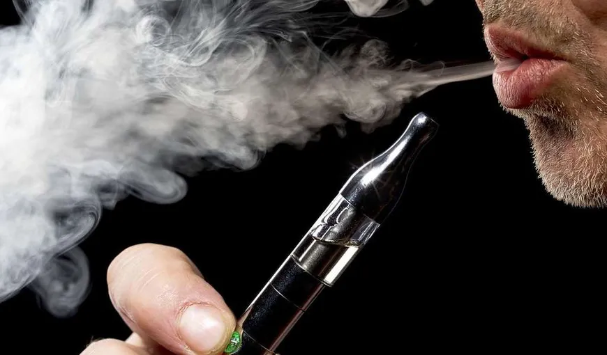 Parlamentul dezbate interzicerea ţigărilor electronice în spaţii închise. Cum se prezintă situaţia în celelalte state ale UE