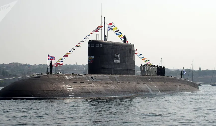 ALERTĂ. Rusia a efectuat exerciţii cu submarine militare în Marea Neagră