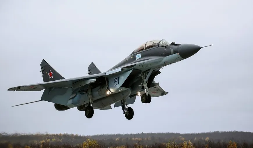 Un avion MIG-31 s-a prăbuşit în regiunea Moscovei