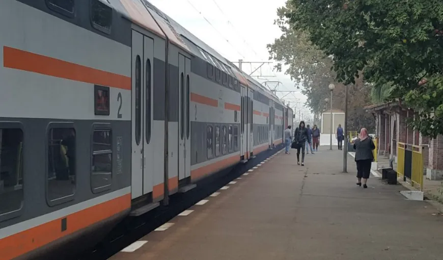 Incident într-un tren de navetişti pe ruta Ploieşti – Bucureşti. Reacţia CFR