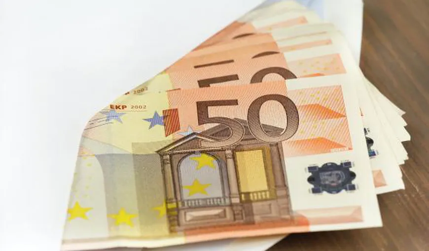 Muncitorii unei fabrici au primit un bonus de 30.000 de euro. „Am fost șocat să văd atâția bani în cont”
