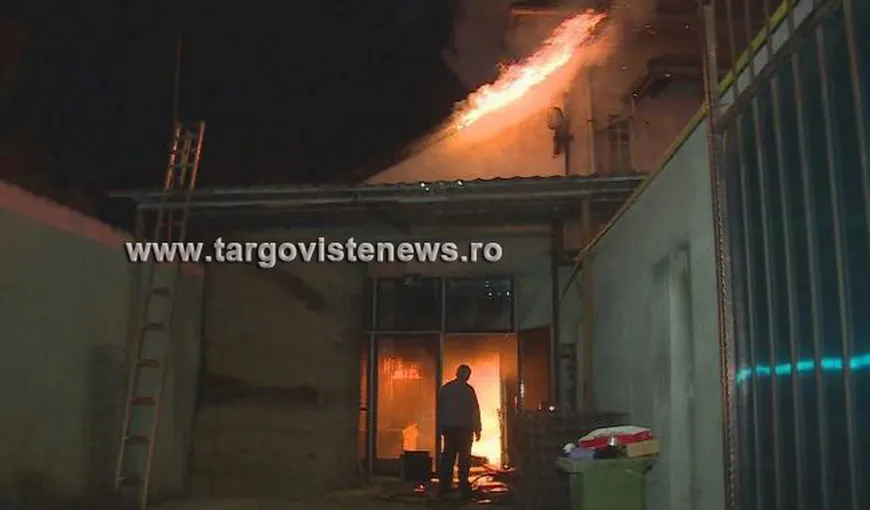 Incendiu puternic la o fabrică de mobilă din Târgovişte. Sistemul RO-ALERT, folosit în premieră pentru avertizarea populaţiei UPDATE