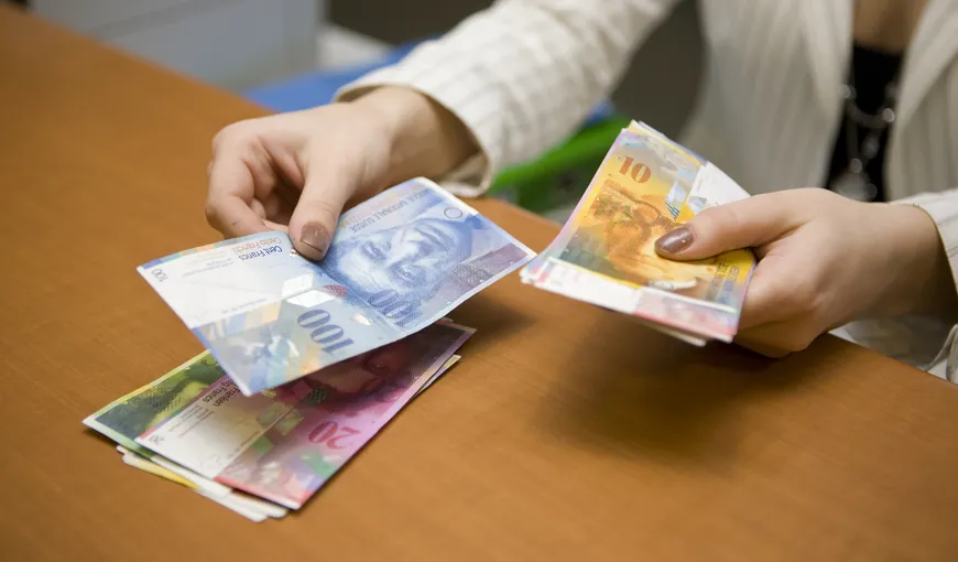 Legea conversiei creditelor în franci elveţieni a fost respinsă definitiv de Parlament