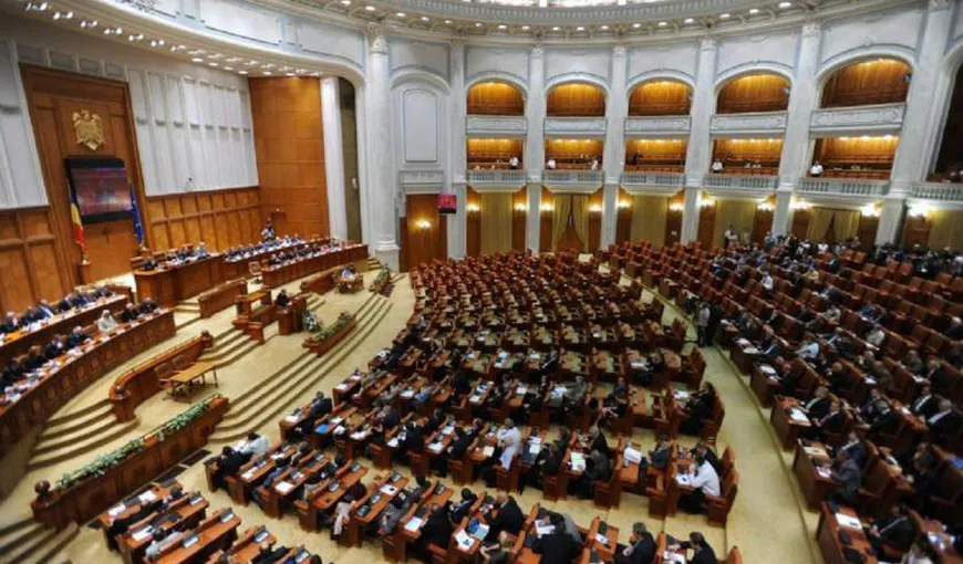 Parlament: Luni, şedinţă comună pentru citirea moţiunii de cenzură şi numirea unui vicepreşedinte ASF