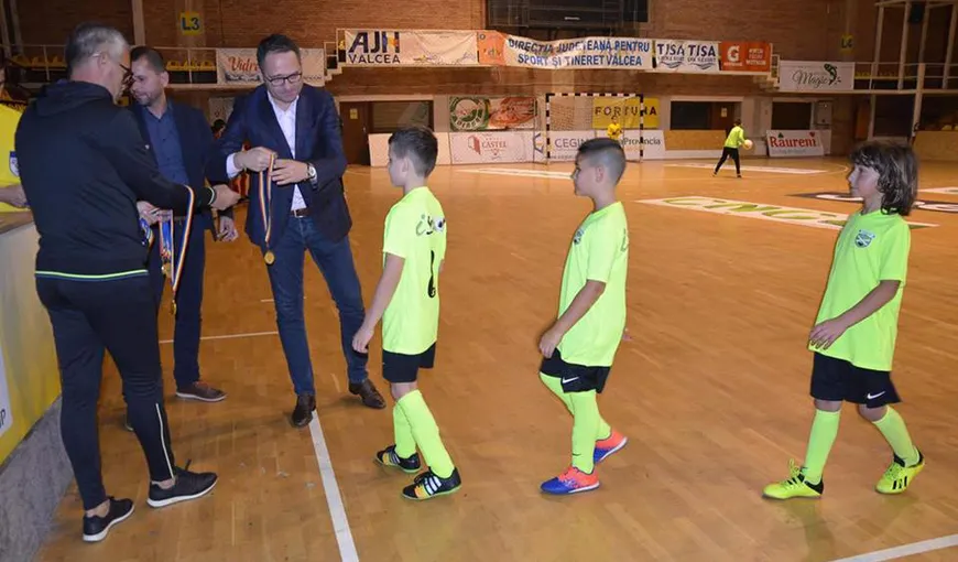 Constantin-Bogdan Matei, noul ministru al Tineretului şi Sportului. Cine îi ia locul Ioanei Bran în Guvernul Dăncilă