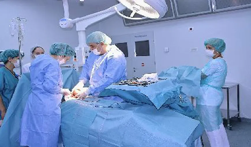 Rinichi prelevaţi de la o persoană aflată în moarte clinică, la Spitalul „C. I. Parhon” din Iaşi