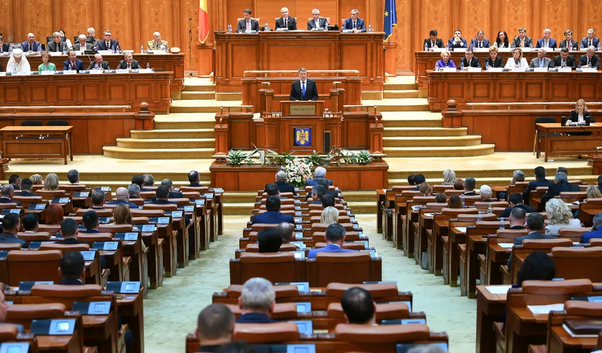 Klaus Iohannis trimite la reexaminare în Parlament legea pentru operaţionalizarea Secţiei speciale pentru magistraţi