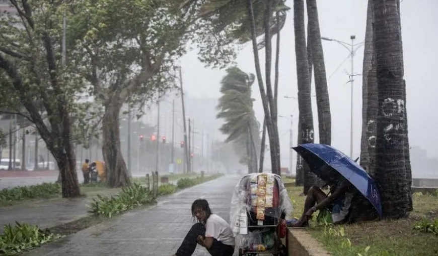 Bilanţul victimelor taifunului Yutu a crescut la 15 morţi