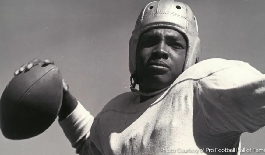 A murit un sportiv de legendă, un simbol al Americii. A fost primul afro-american care a jucat în NFL