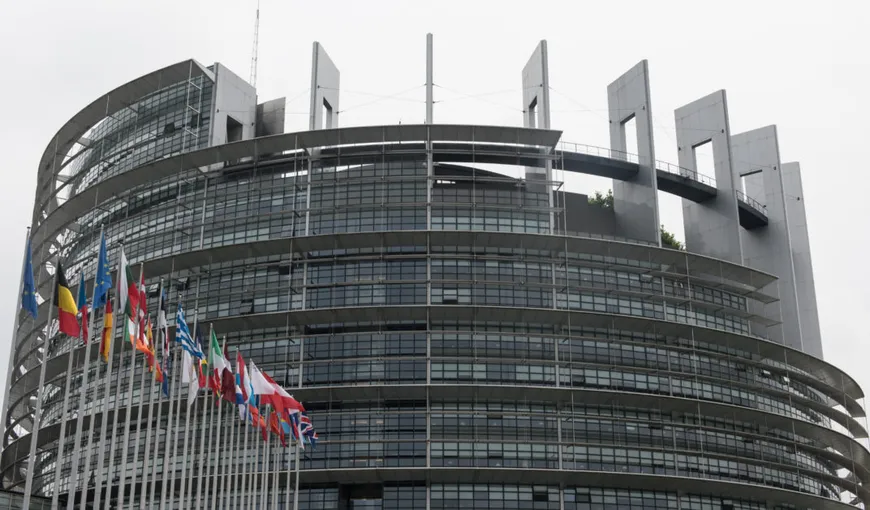 UE vrea noi reglementări de plată pentru a contesta supremaţia companiilor din SUA