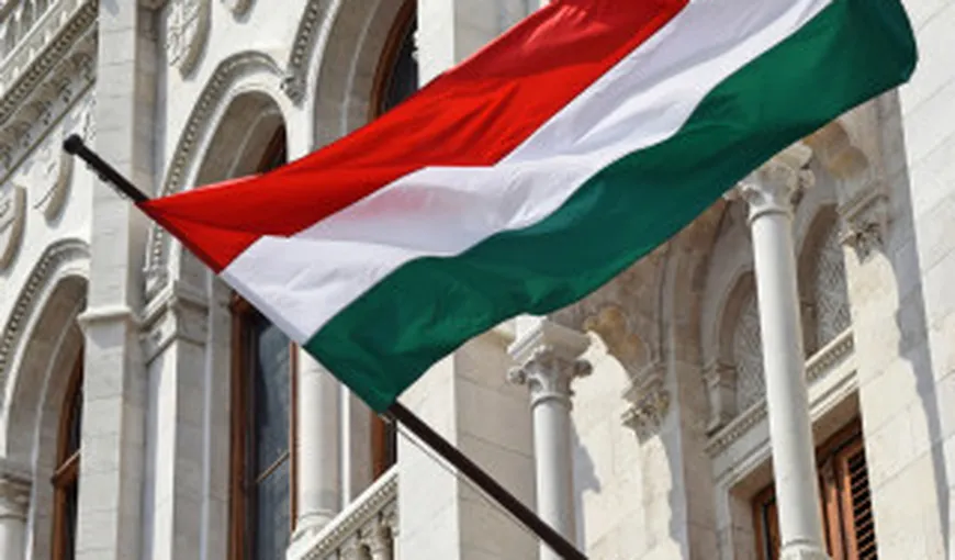 Mii de oameni au cerut la Budapesta rămânerea universităţii fondate de George Soros