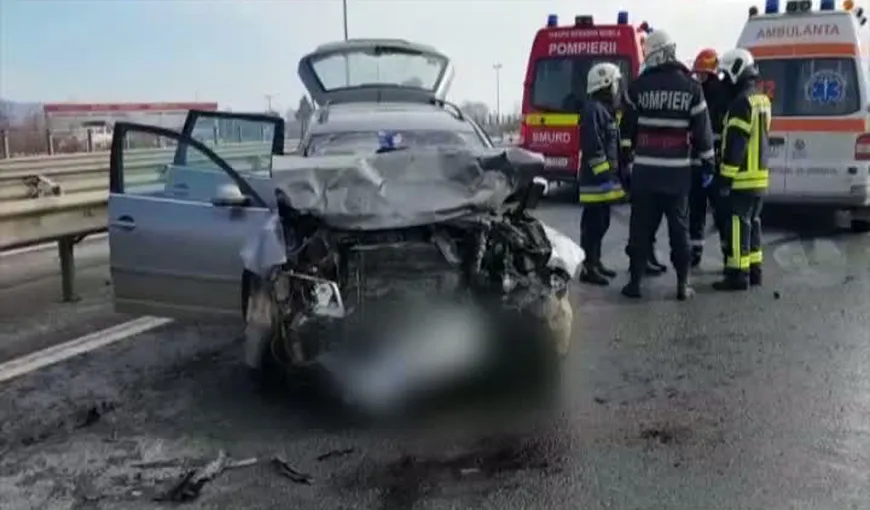 Accident cu şase victime pe A1. Un şofer a ajuns pe contrasens după ce s-a încadrat greşit