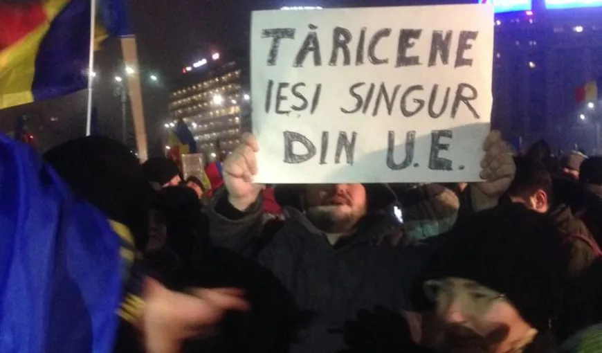 Călin Popescu Tăriceanu, despre protestatari: În loc să pună mâna pe-o carte, se uită pe Facebook şi cred că ştiu totul