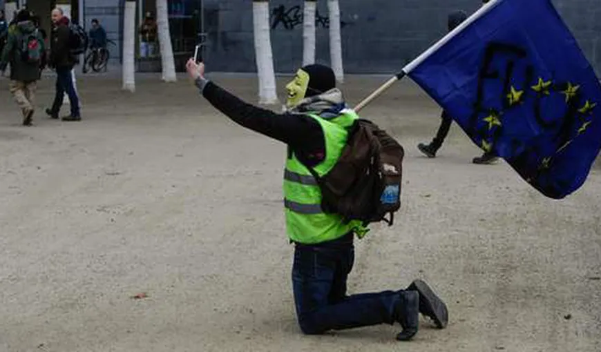 Autorităţile franceze se aşteaptă la proteste violente în weekend