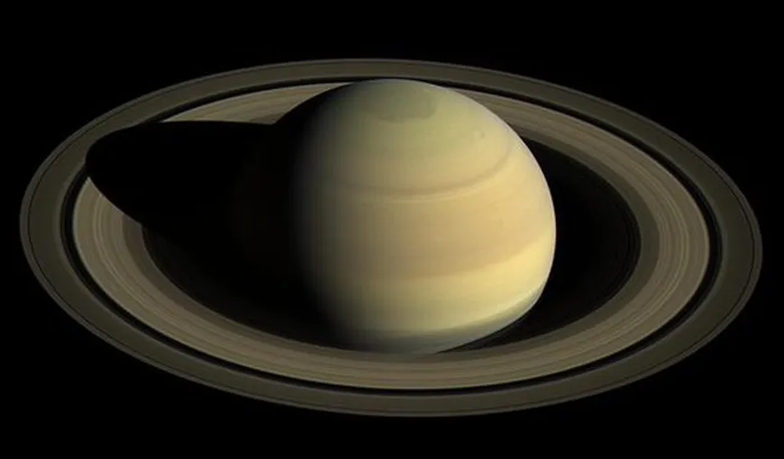 NASA anunţă iminenta dispariţie a inelelor lui Saturn. Planeta şi le devorează singură