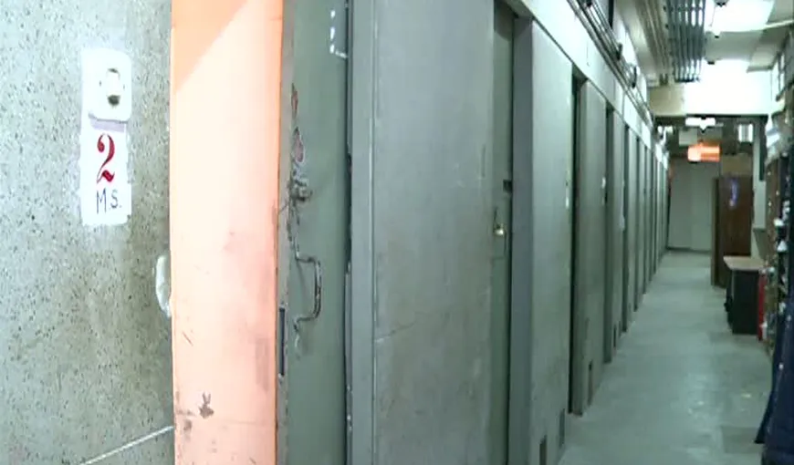 EXCLUSIV. Catacombele Securităţii de la Ministerul de Interne. Imagini nedifuzate până acum cu celulele morţii VIDEO