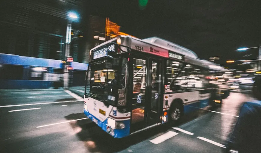 SFÂNTUL NICOLAE 2018. MINUNE de MOŞ NICOLAE într-un autobuz plin cu călători. Ce s-a întâmplat este HALUCINANT