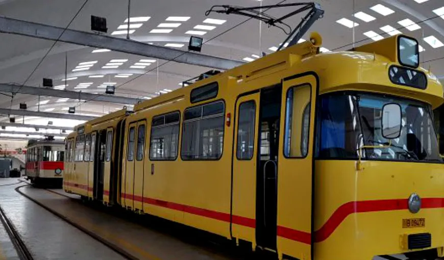 Bucureştii de altădată, de Ziua Naţională a României: paradă de tramvaie de epocă puse la dispoziţia publicului