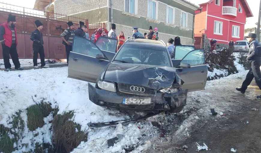 Cinci persoane, printre care şi un copil de 4 ani, au fost rănite în urma unui accident în Sibiu