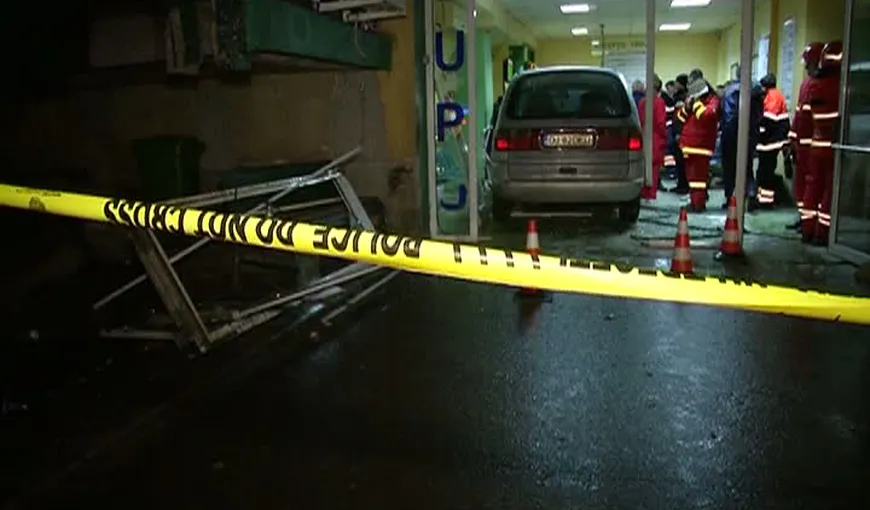 Dosar penal pentru bărbatul care a intrat cu maşina în sala de aşteptare a UPU de la Spitalul din Craiova: „Am crezut că e BOMBĂ”